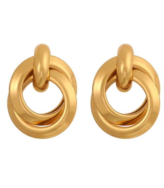 Aretes dorados