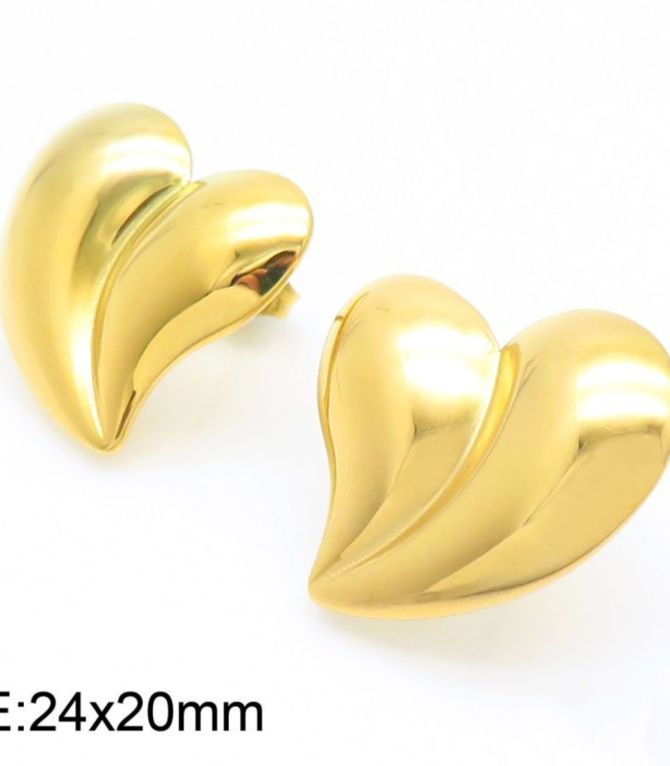 Aretes dorado corazon