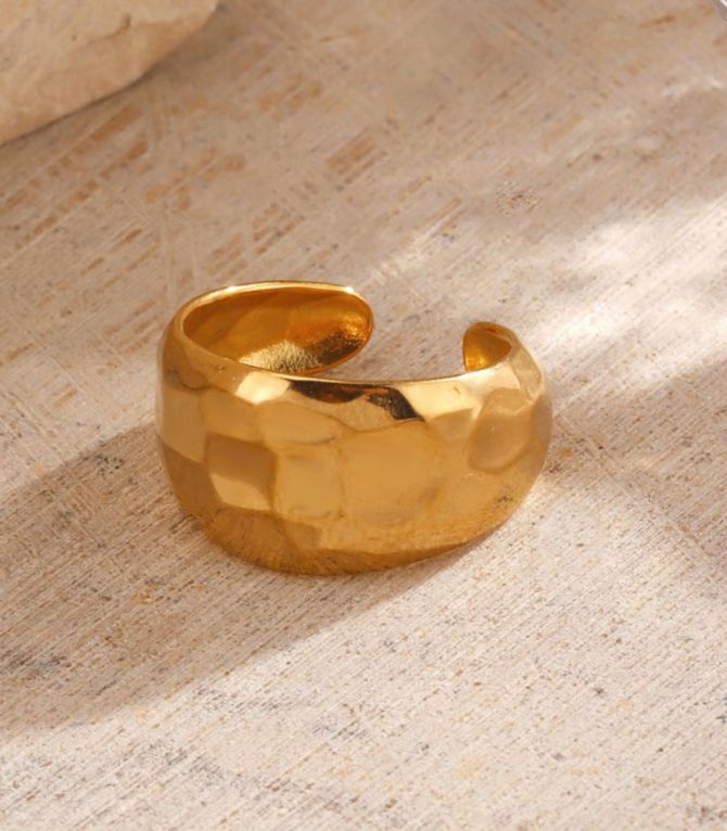 Anillo abierto dorado