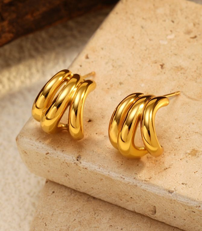 Aretes geometric c shaped