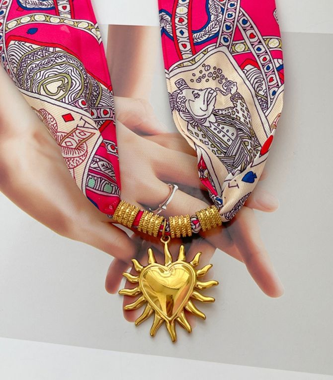 Collar heart Printed ribbon