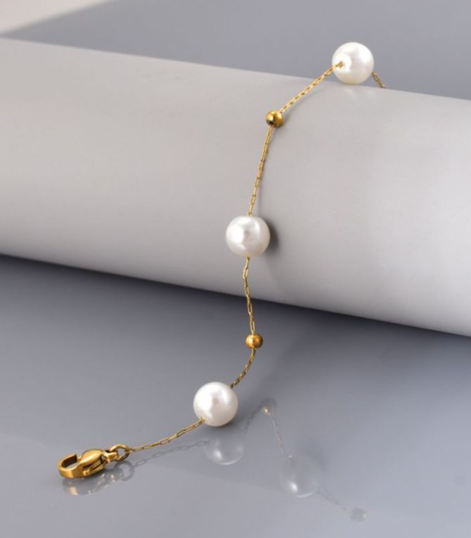 Brazalete con perlas