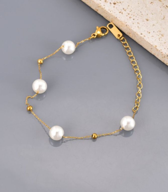 Brazalete con perlas