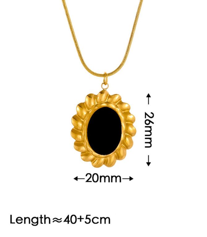 Collar black oval