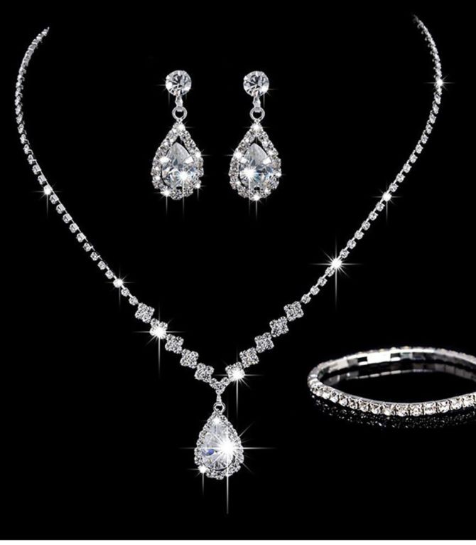 Collar y aretes set con pulsera