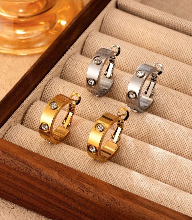 Aretes silver diamond round