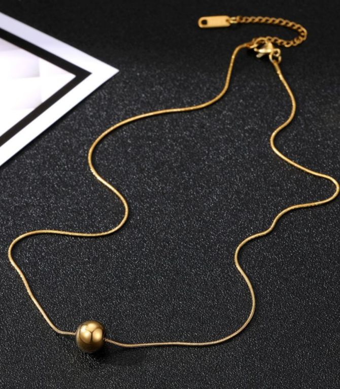 Collar gold bead