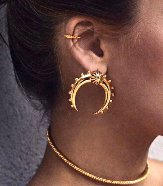 Aretes steel horn