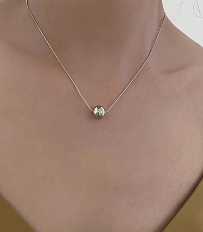 Collar silver round bead