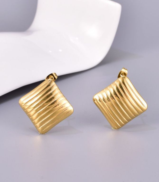 Aretes gold square