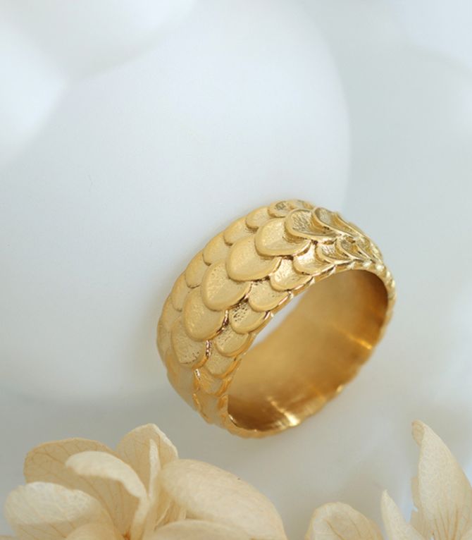 Anillo dorado fish scale 7