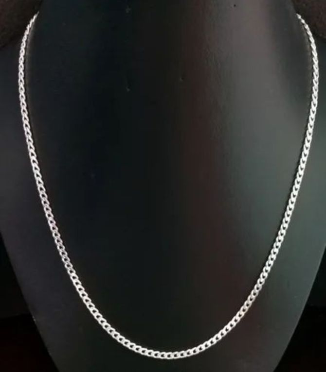 Collar cadena plata sencilla