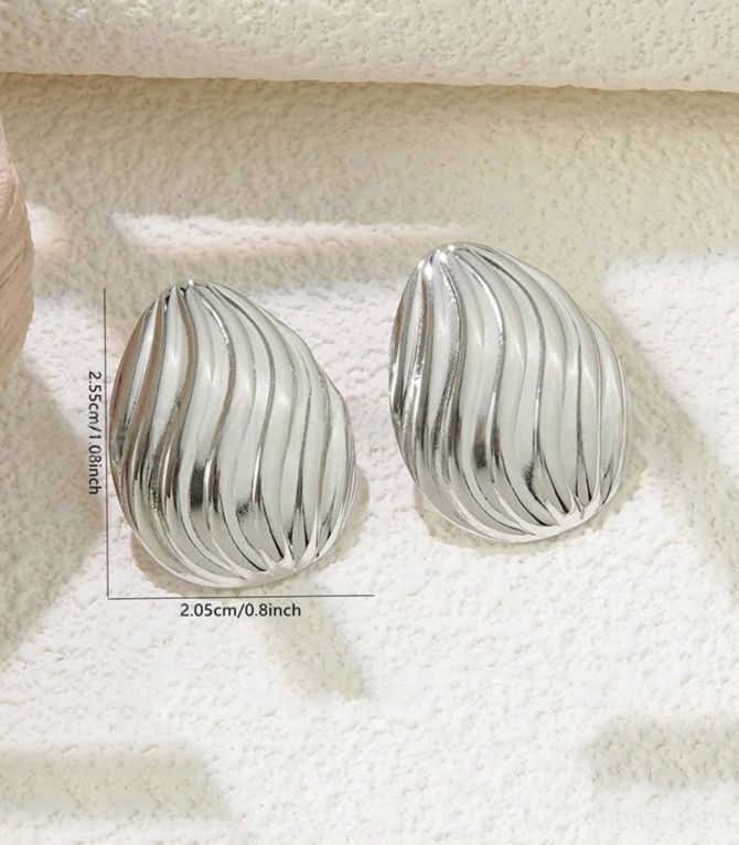 Aretes silver textured