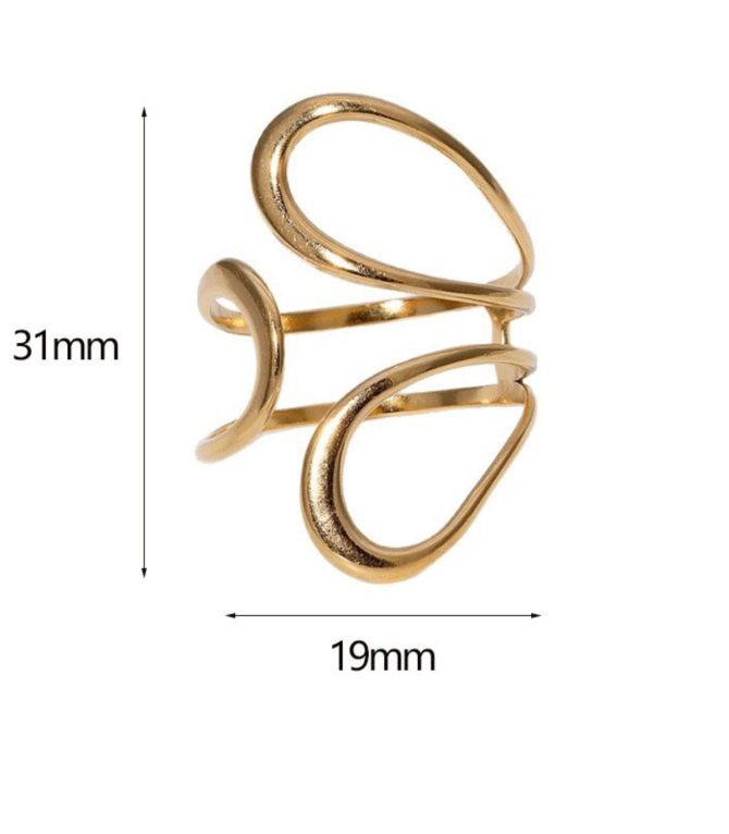 Anillo dorado hollow