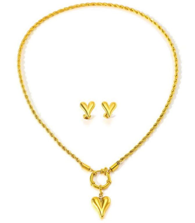 Collar gold heart twisted