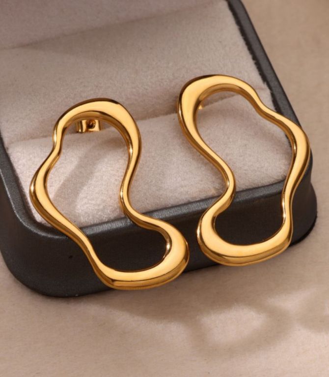 Aretes dorados irregular 2