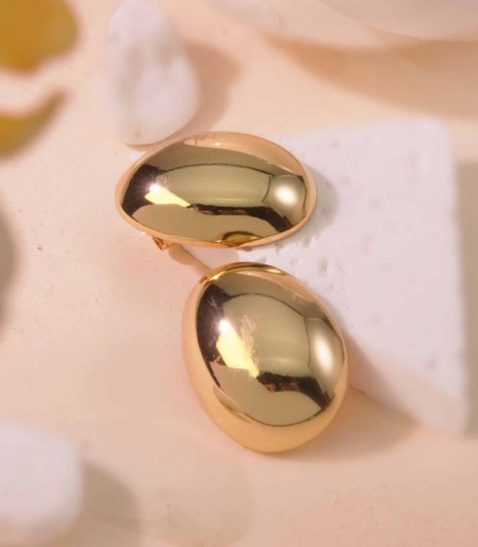 Aretes oval