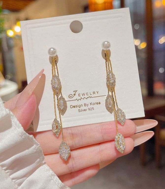 Aretes diamond pearl