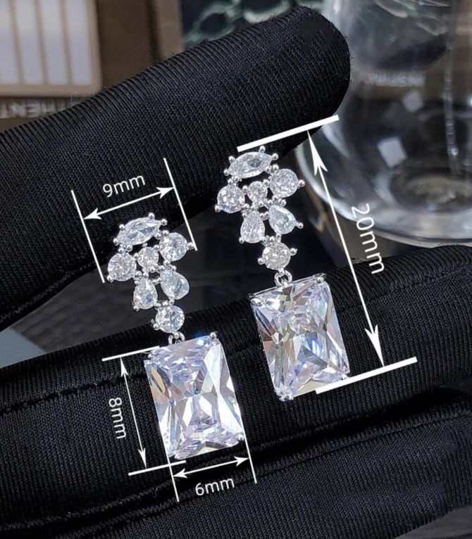 Aretes diamond squere