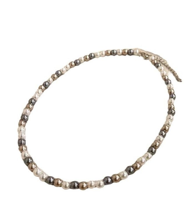 Collar pearl beaded