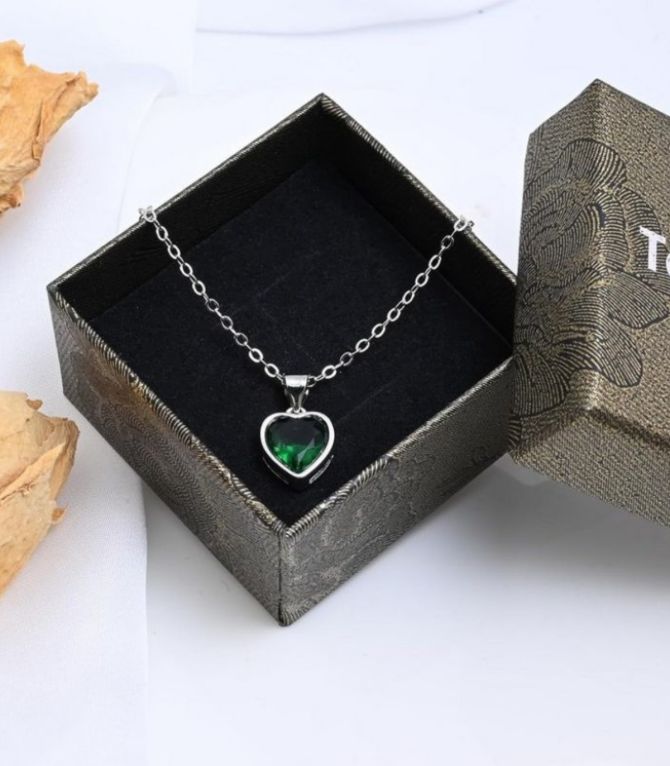 Collar plata corazón verde