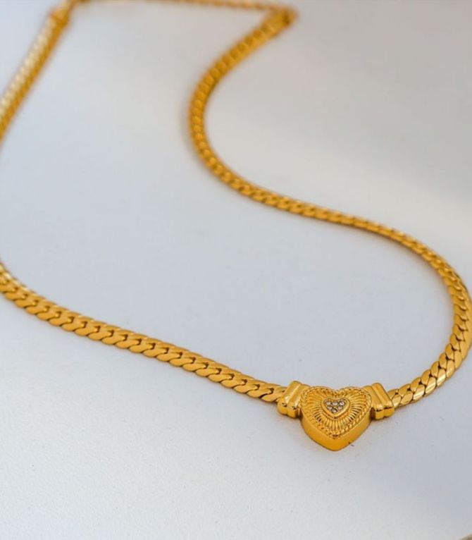 Collar corazón con zirconias