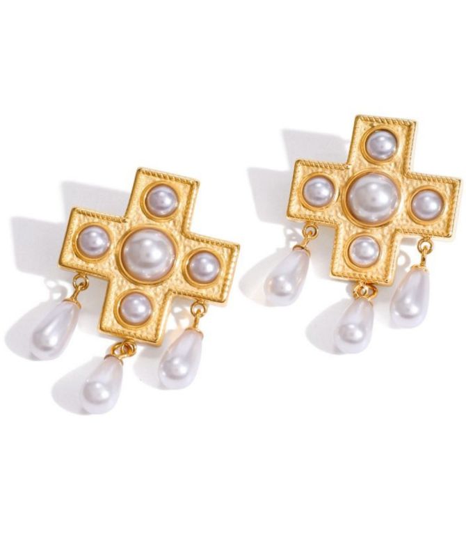 Aretes cruz con perlas