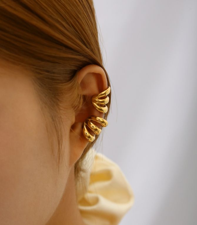 Aretes multilayer ear clip