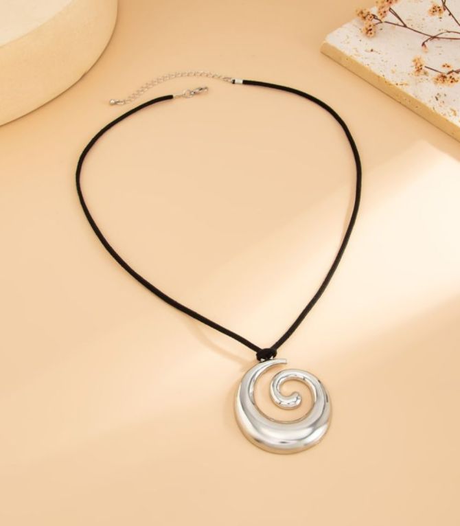 Collar smooth spiral