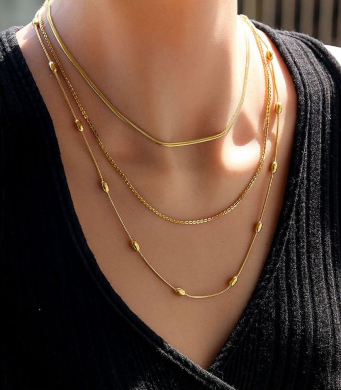 Collar triple bean chain