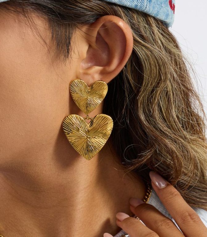 Aretes doble corazón