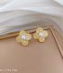 Aretes diamond petal