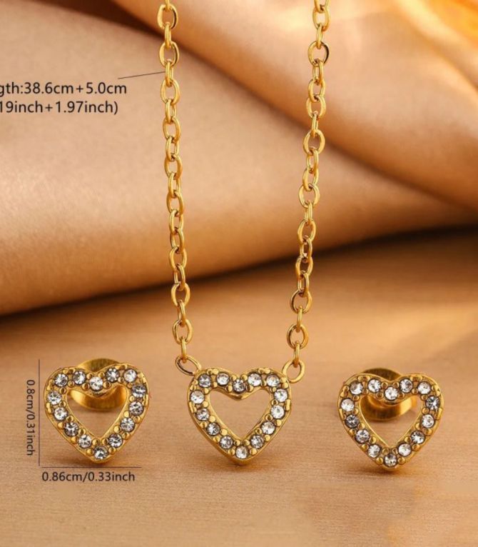 Collar corazón con zirconias