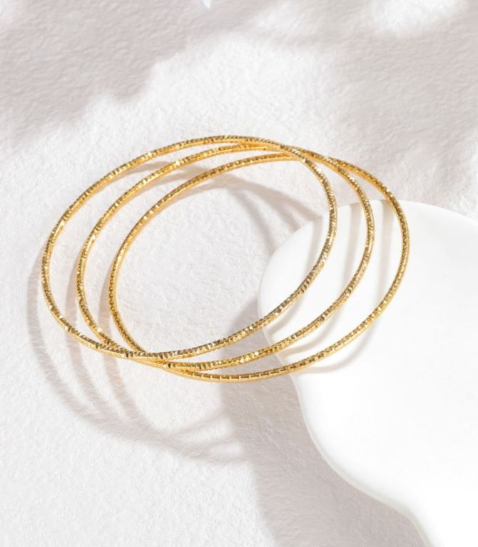 Brazalete dorado set de 3