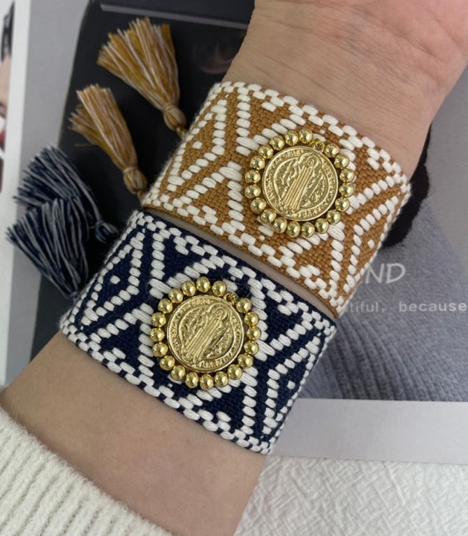 Brazalete san benito café