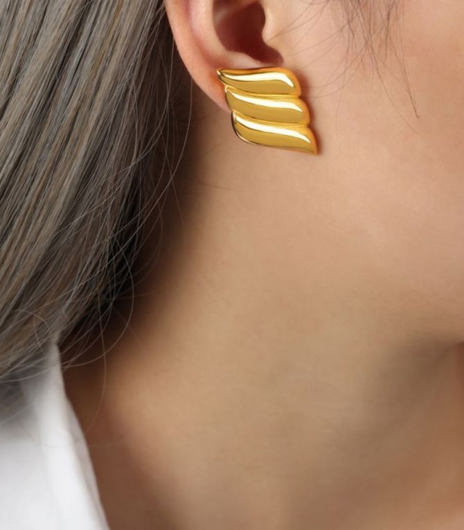Aretes gold wing stud