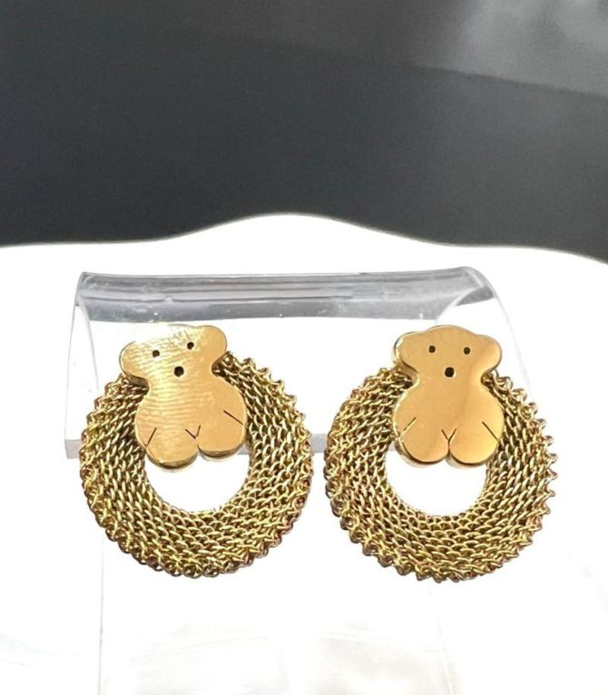 Aretes oso dorado