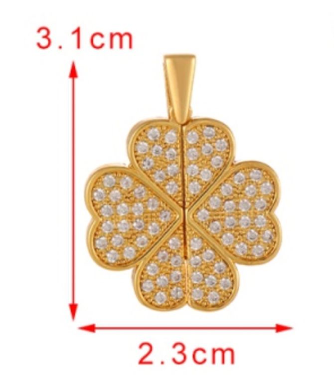 Collar zirconium lucky clover
