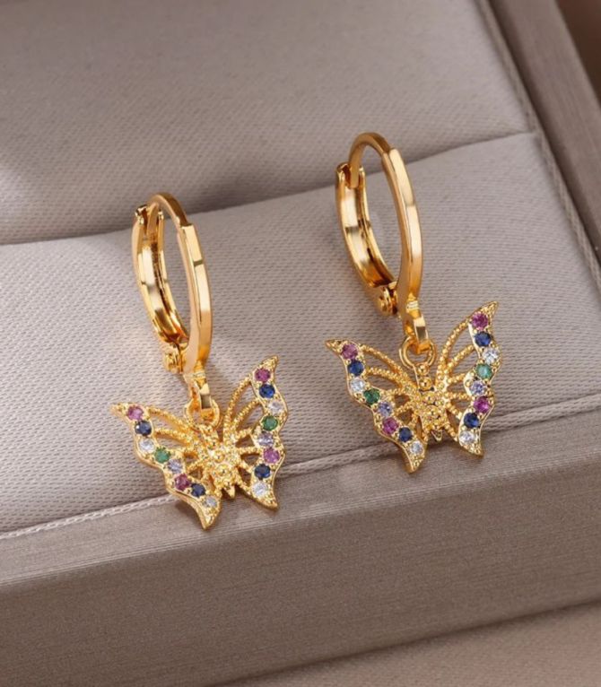 Aretes diamond butterfly hoop