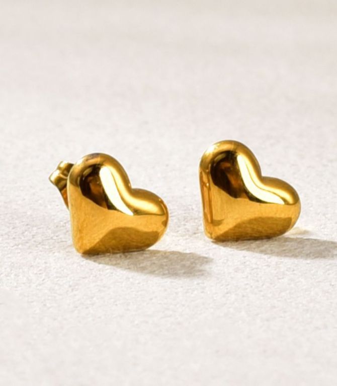 Aretes dorados corazón