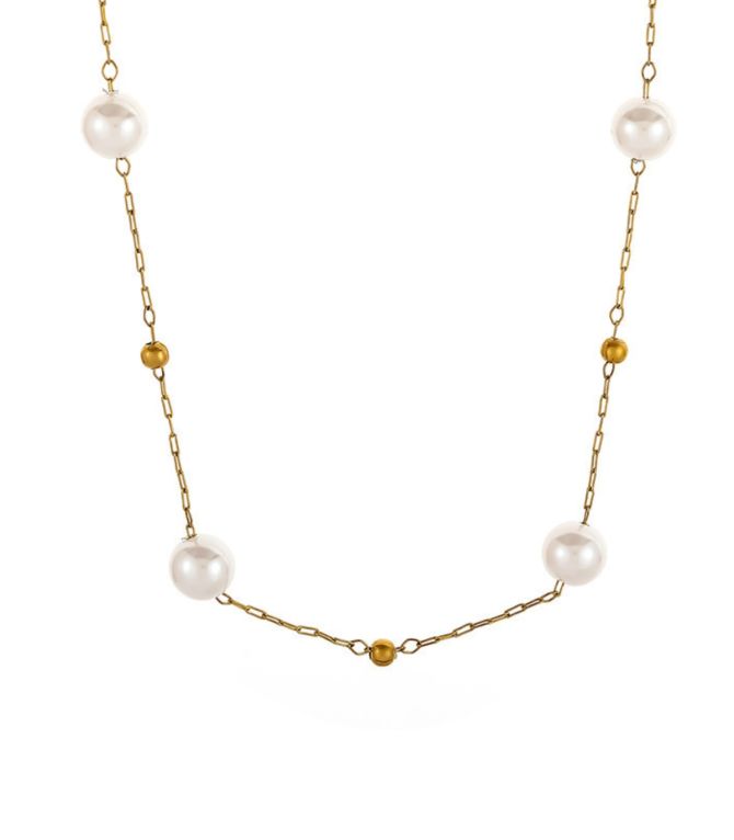Collar con perlas