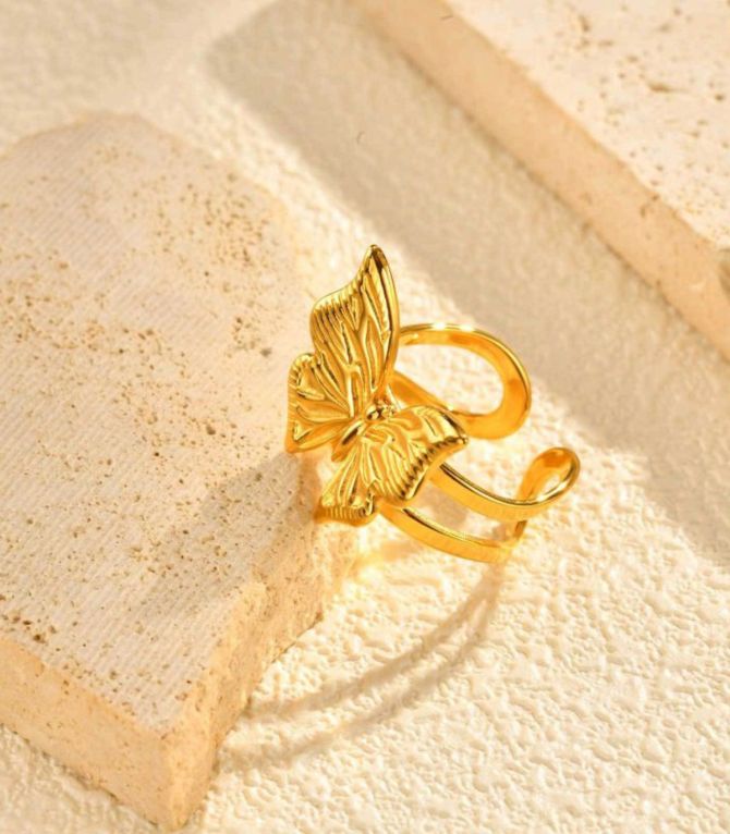 Anillo Mariposa  stamped