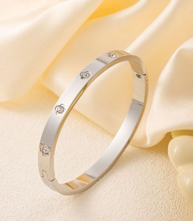 Brazalete clover diamond silver