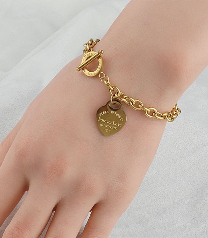 Brazalete dorado corazón 18.5cm