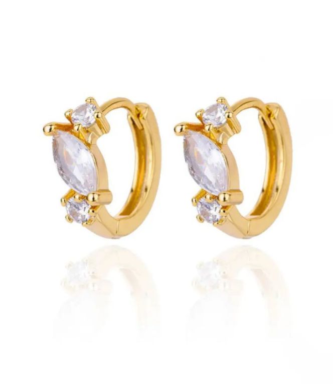 Aretes diamond studded marquise