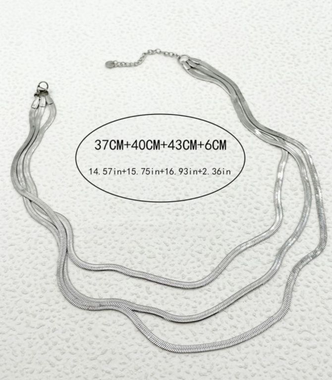 Collar cadena triple