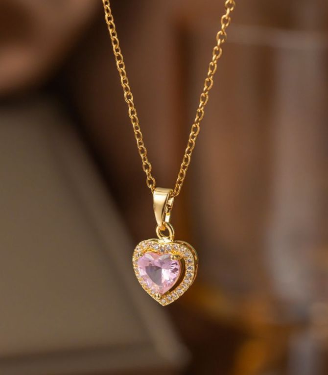 Collar diamond pink heart