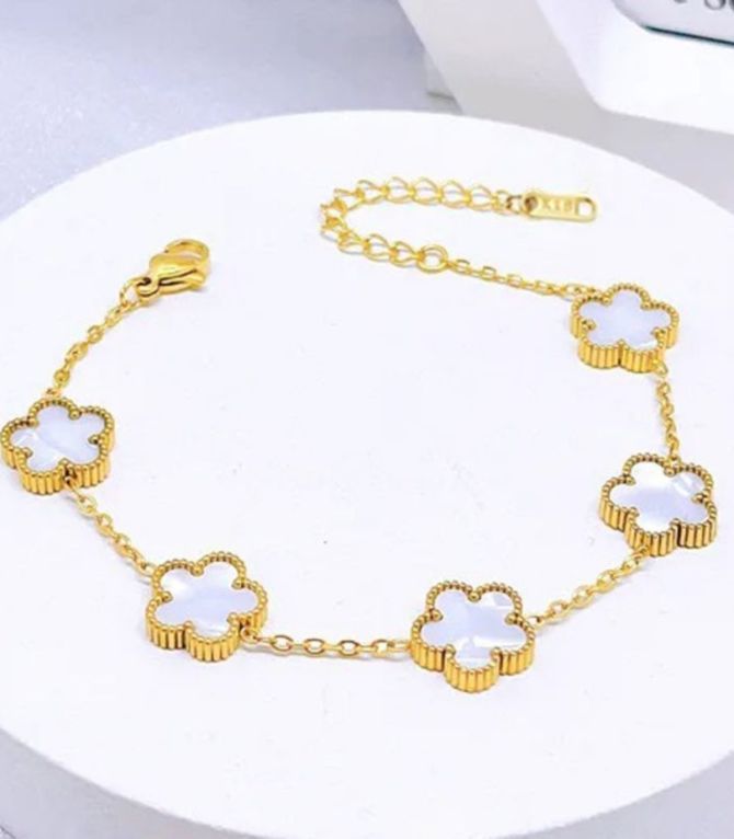 Brazalete white flower