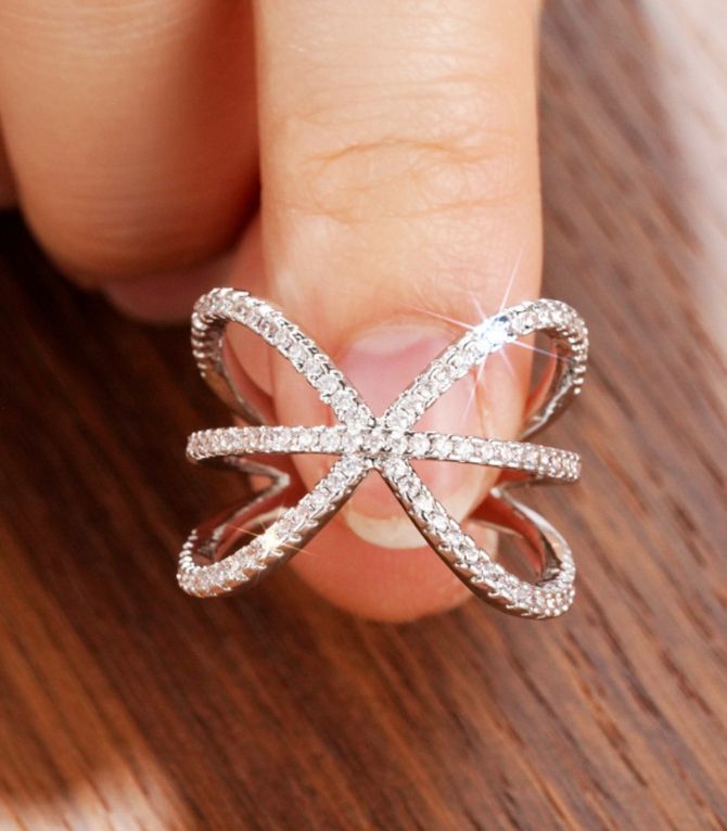 Anillo silver line 8