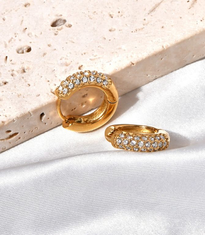 Aretes diamond round